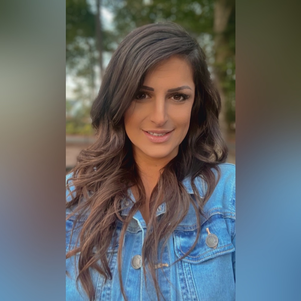 Meet your Posher, Samantha!